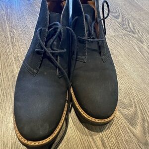 Clark’s black booties size 8